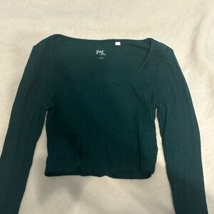 Pacsun long sleeve cropped shirt